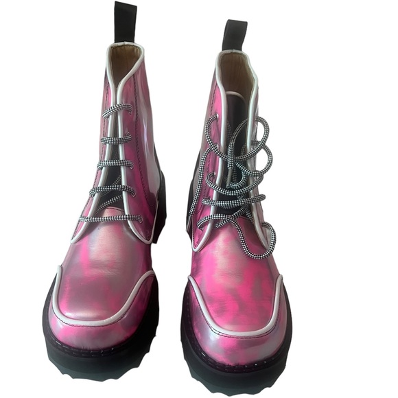 Booties- NWT - Metallic Silver Pink Booties - Inspired by the vintage M6… - Picture 2 of 14